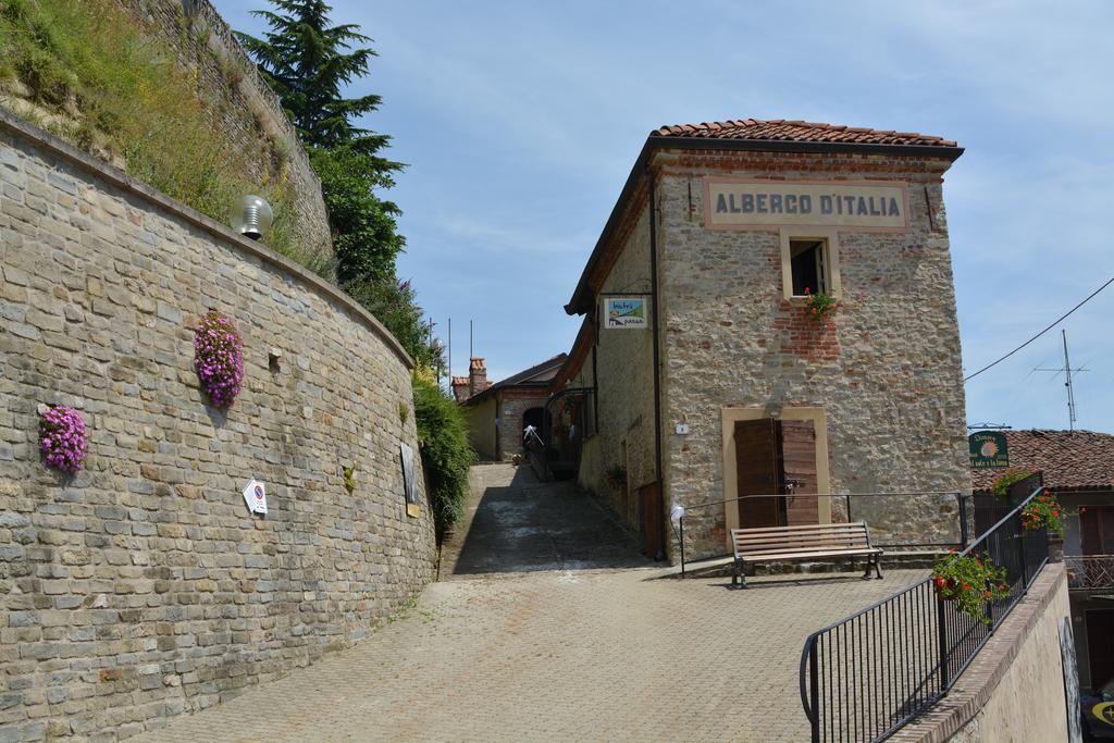 Dimora Storico Romantica Il Sole E La Luna Cerretto Langhe Zewnętrze zdjęcie