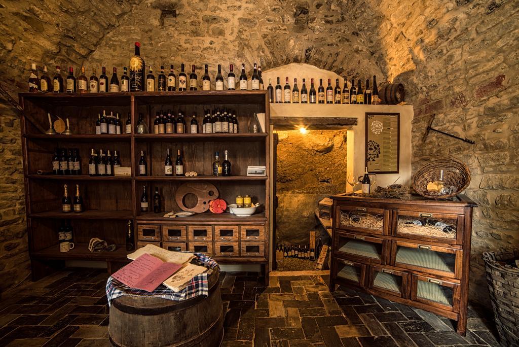 Dimora Storico Romantica Il Sole E La Luna Cerretto Langhe Zewnętrze zdjęcie